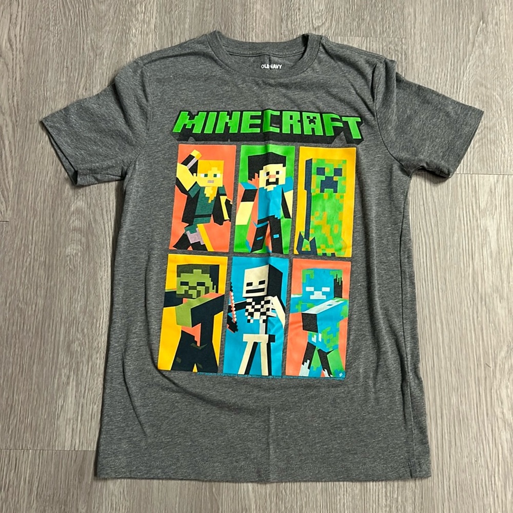 SALE🎈4/$10🎈Boys Old Navy Minecraft T-shirt